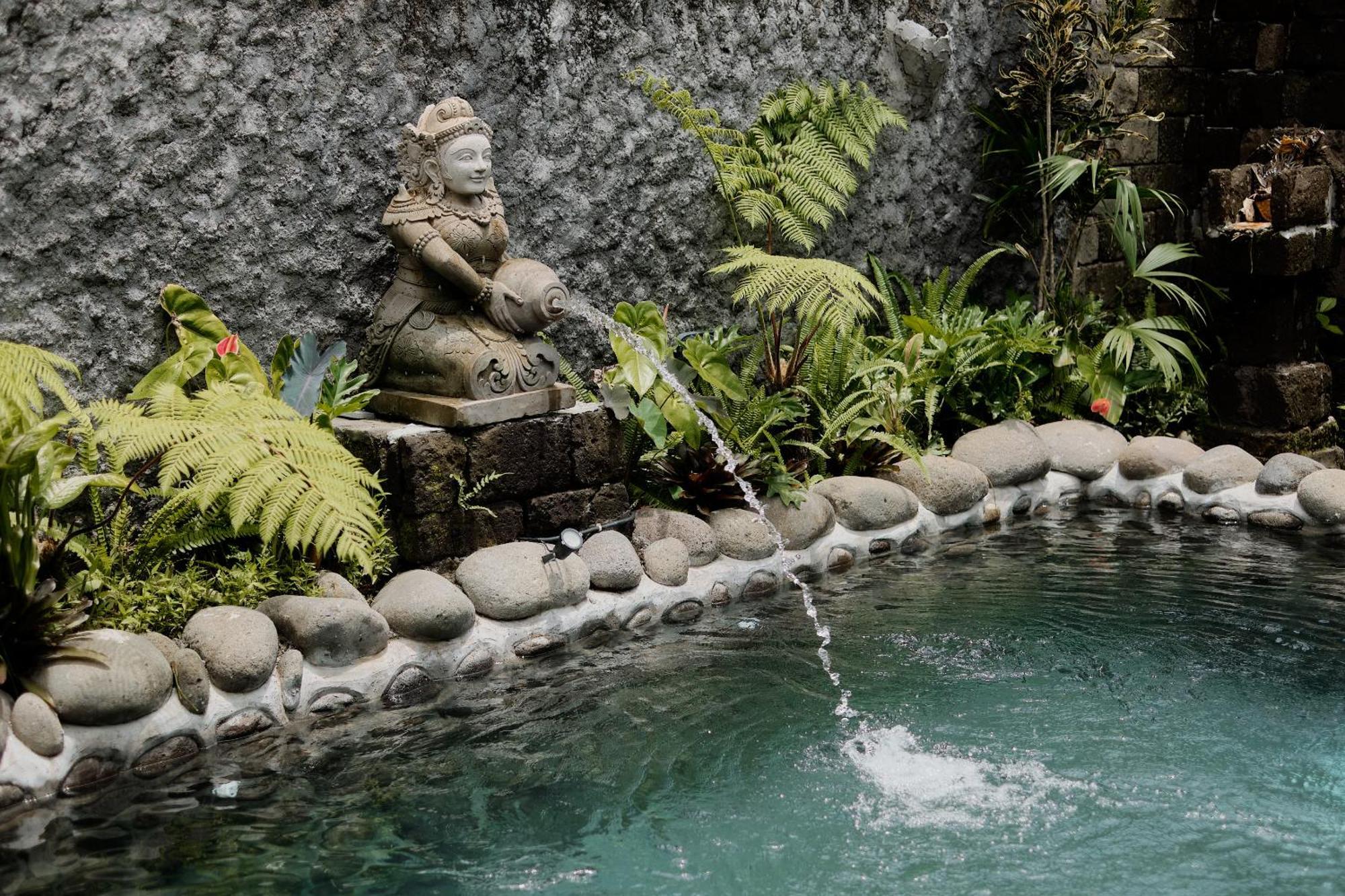 Pratiwi Ubud Villa Kültér fotó